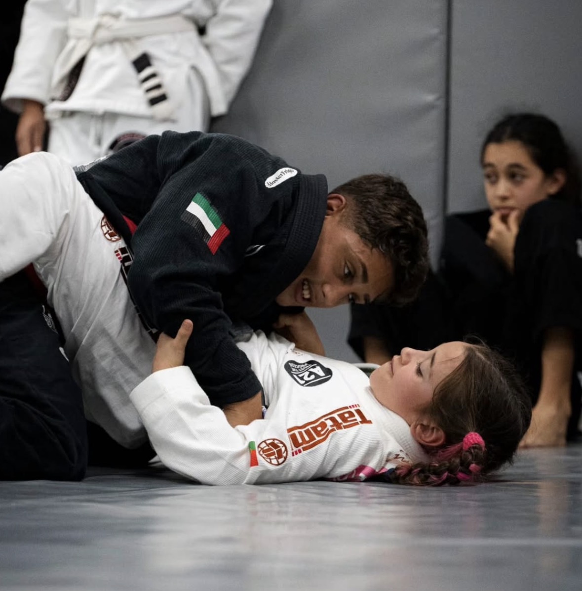 RDJ em treino de Jiu-Jitsu na academia